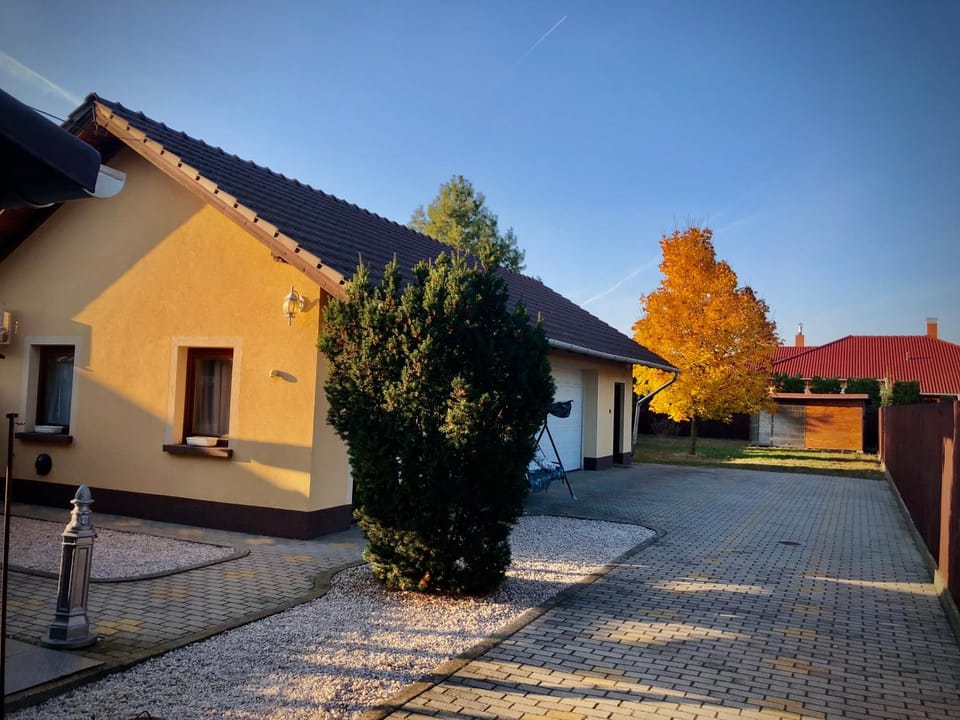 Inner courtyard view
