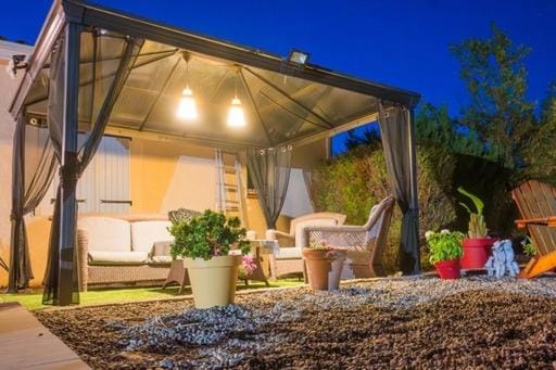 Maison des Vignes Bed and Breakfast in Occitanie
