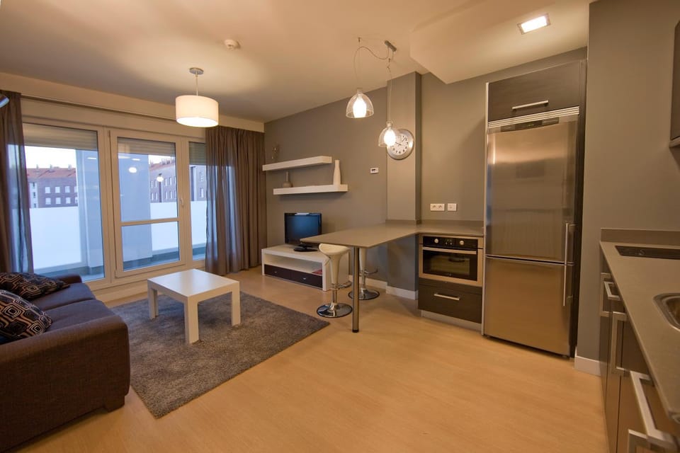 Kitchen or kitchenette, Living room