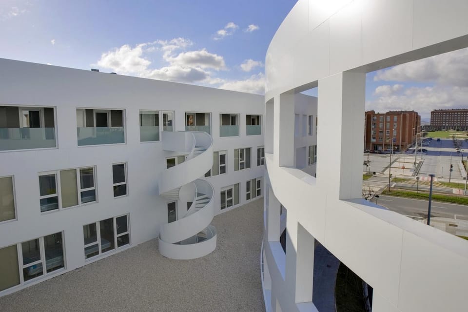 Property building, Balcony/Terrace