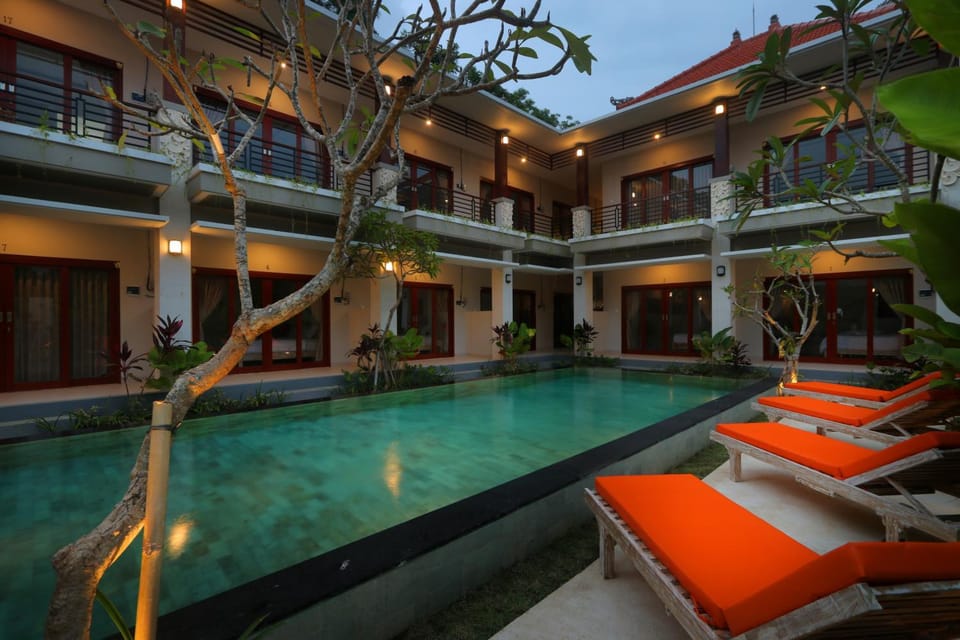 Pool view, Swimming pool