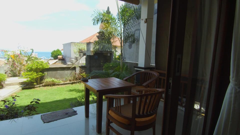 Balcony/Terrace, Garden view