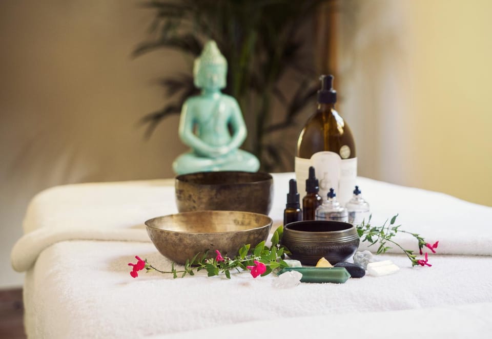 Activities, Massage, Spa and wellness centre/facilities