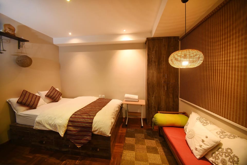 View (from property/room), Photo of the whole room, Seating area, Bedroom