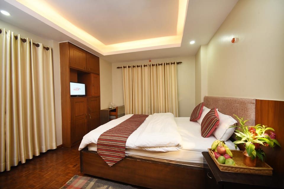 TV and multimedia, Photo of the whole room, Bedroom