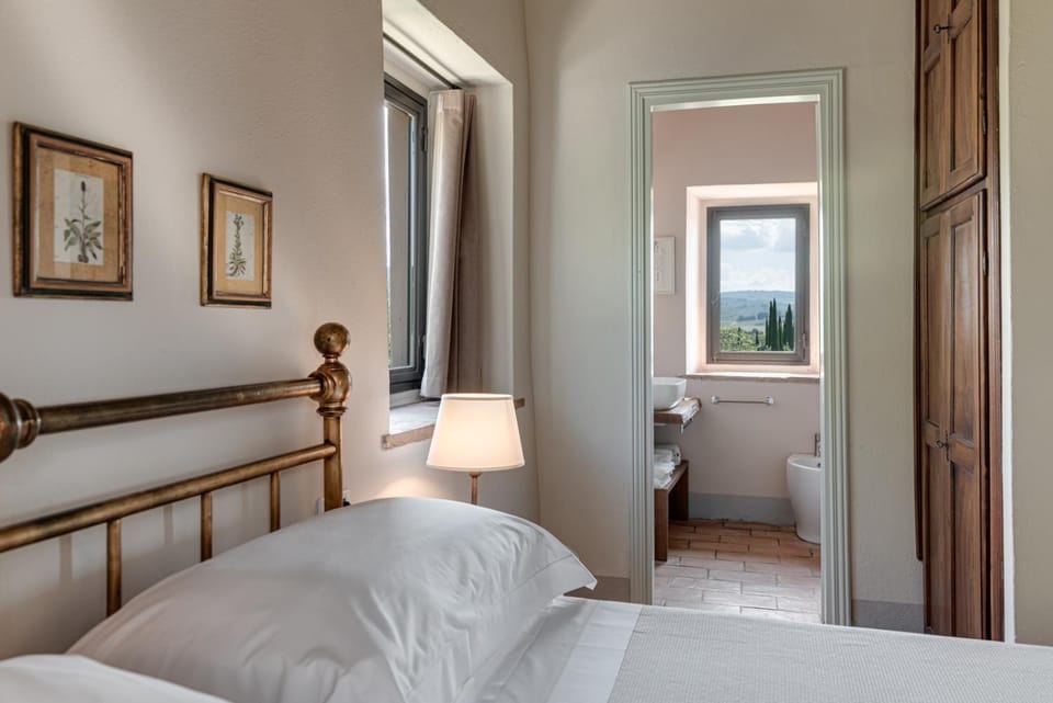 Bathroom, Bedroom