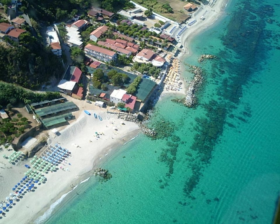 Bird's eye view, Sea view