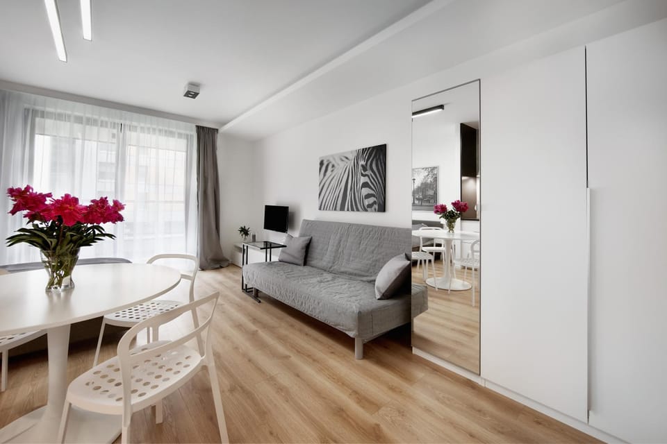 Living room, Dining area, Bedroom