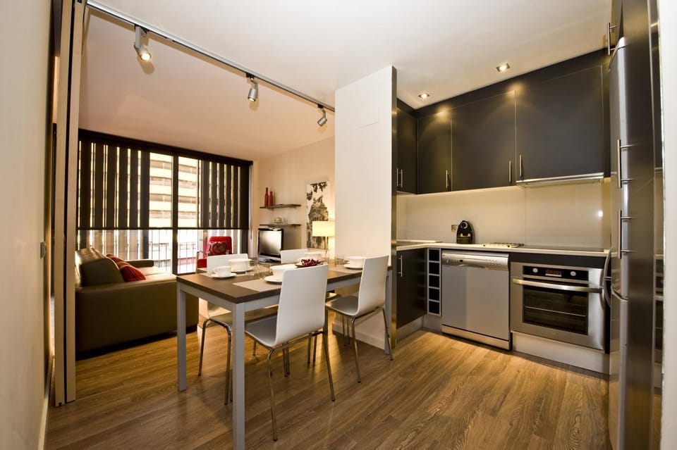 Kitchen or kitchenette, Living room, Dining area