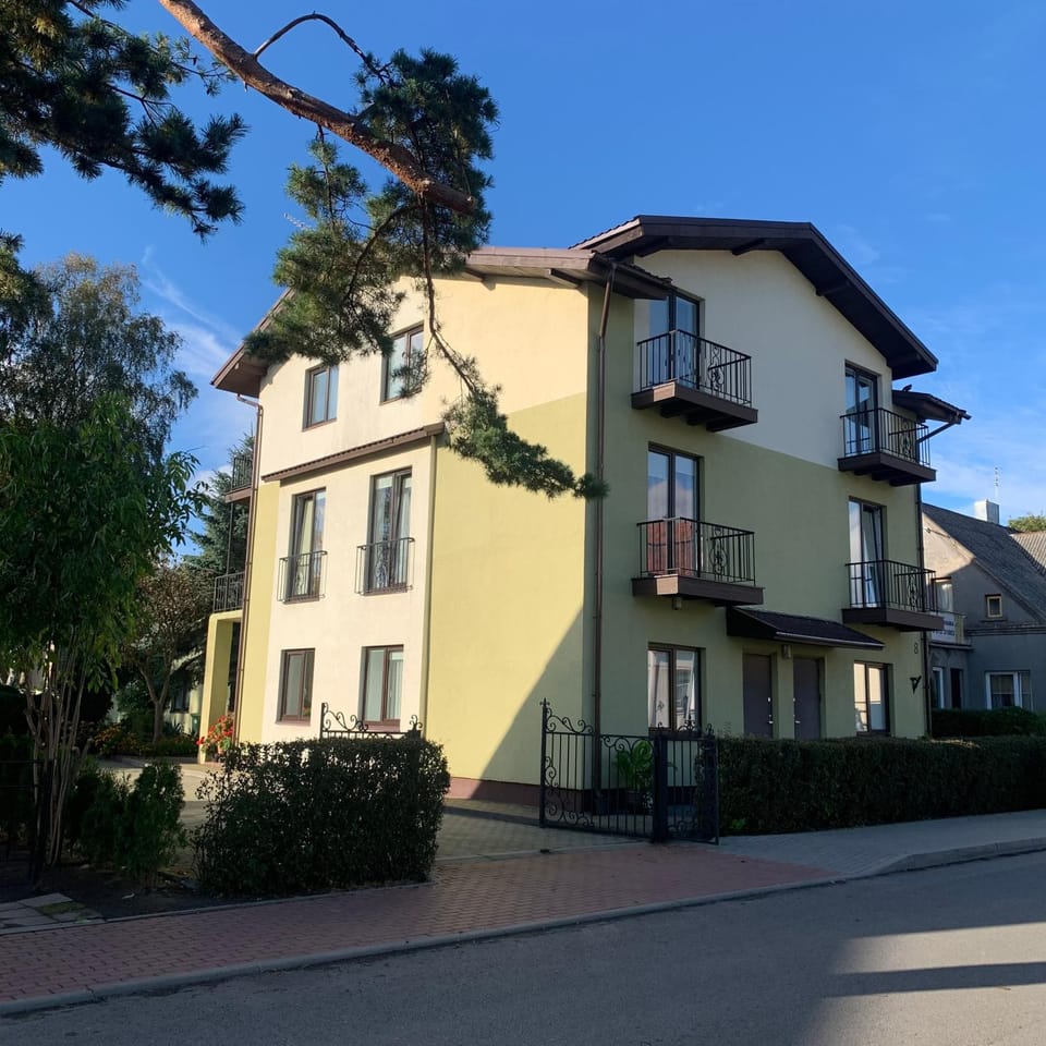 Green Villa Apartment in Palanga