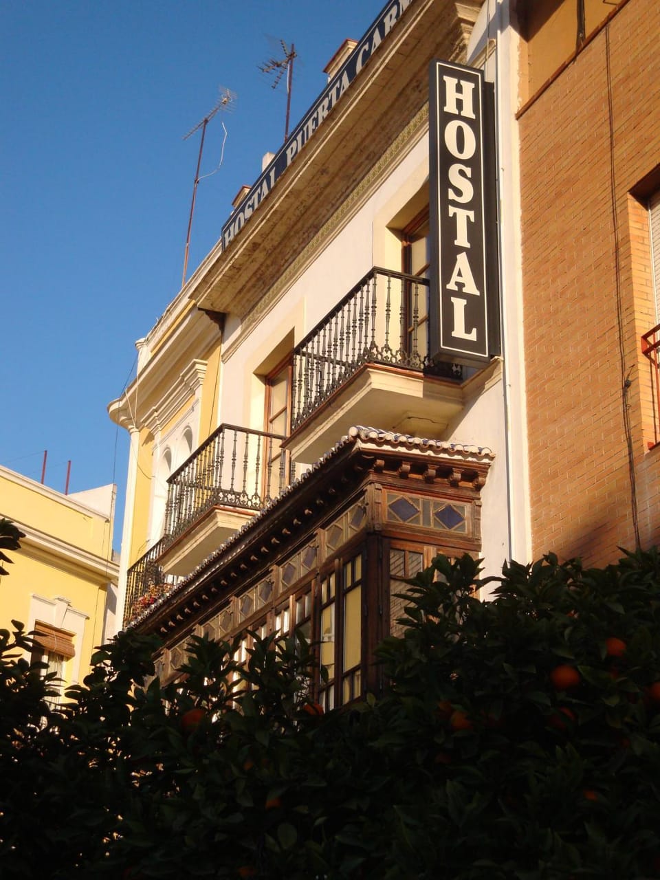 Facade/entrance
