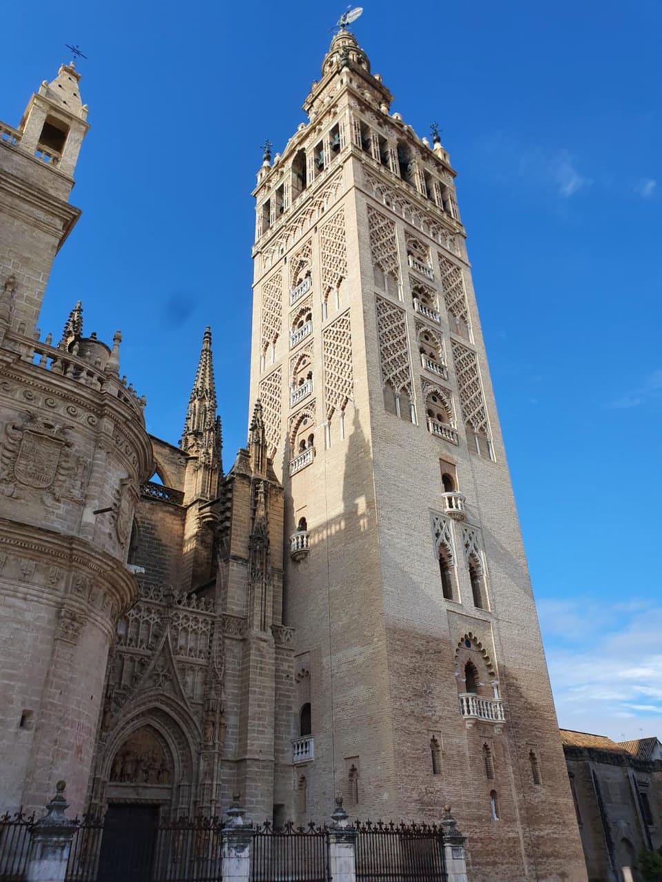 Hostal Puerta Carmona Bed and Breakfast in Seville