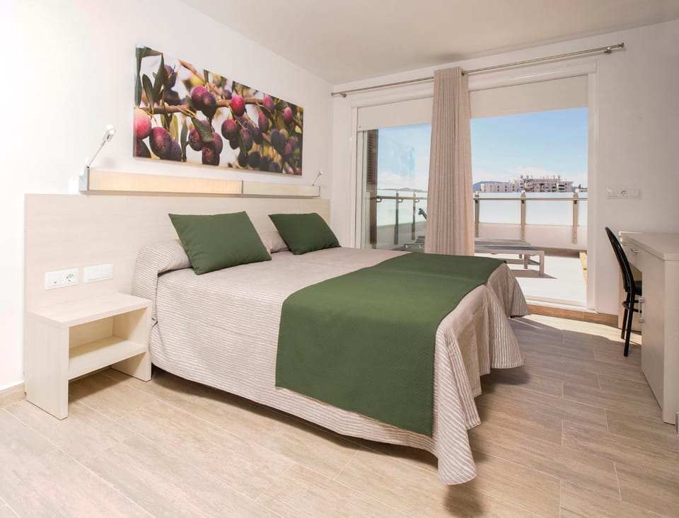 Balcony/Terrace, Bedroom