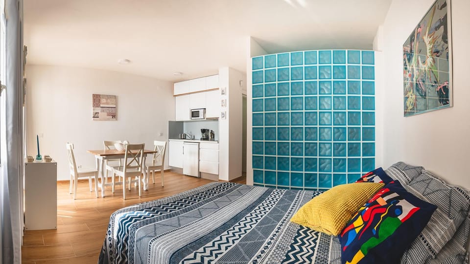 Living room, Bedroom