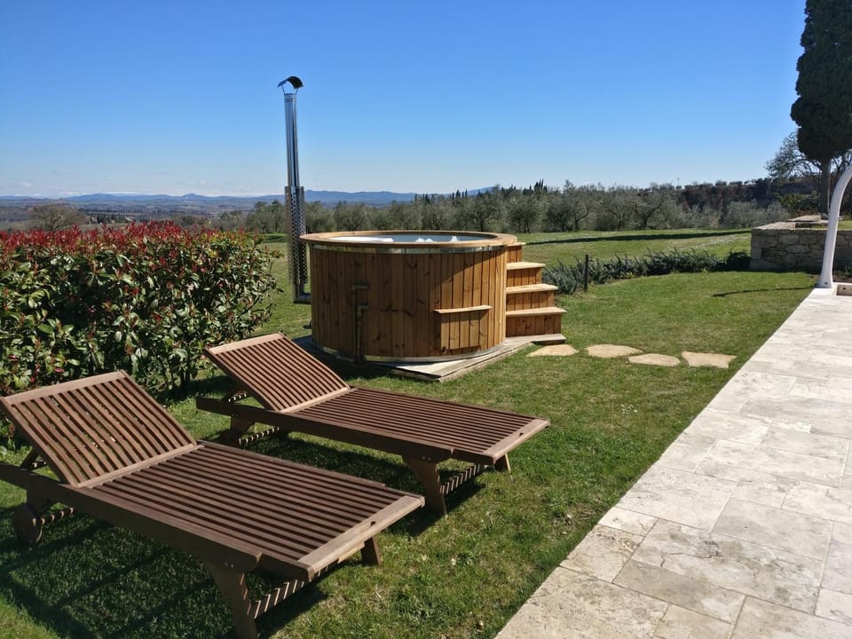 Hot Tub, Pool view, Internal: Not applicable to any particular room