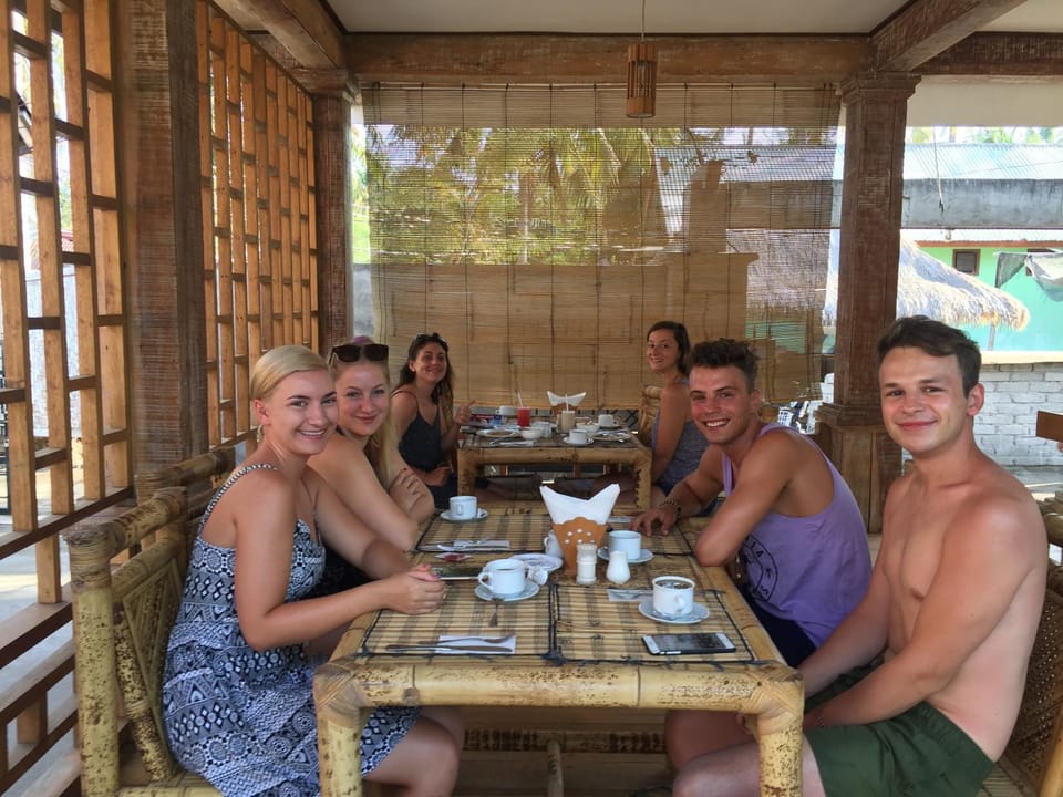 Island Beach Bungalow Campground/ 
RV Resort in Pemenang