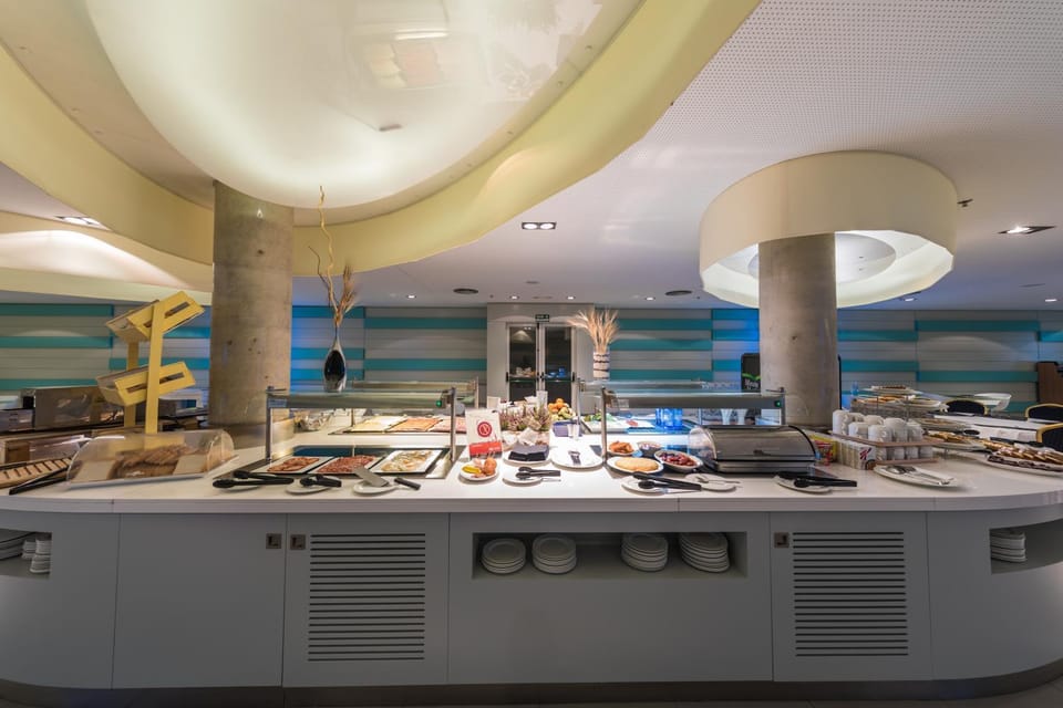 Buffet breakfast