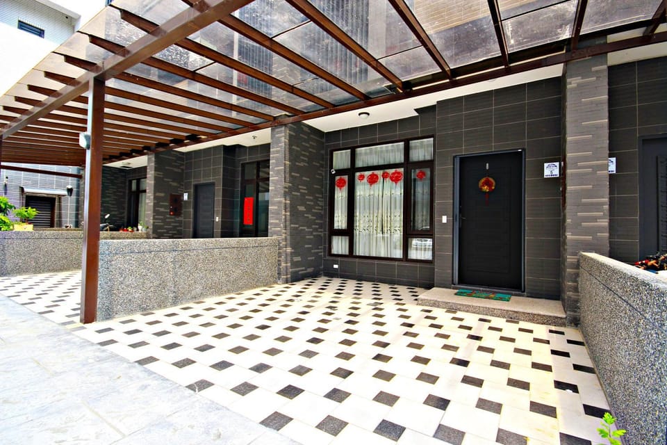 Off site, Lobby or reception, Other