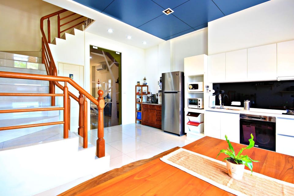 Communal kitchen