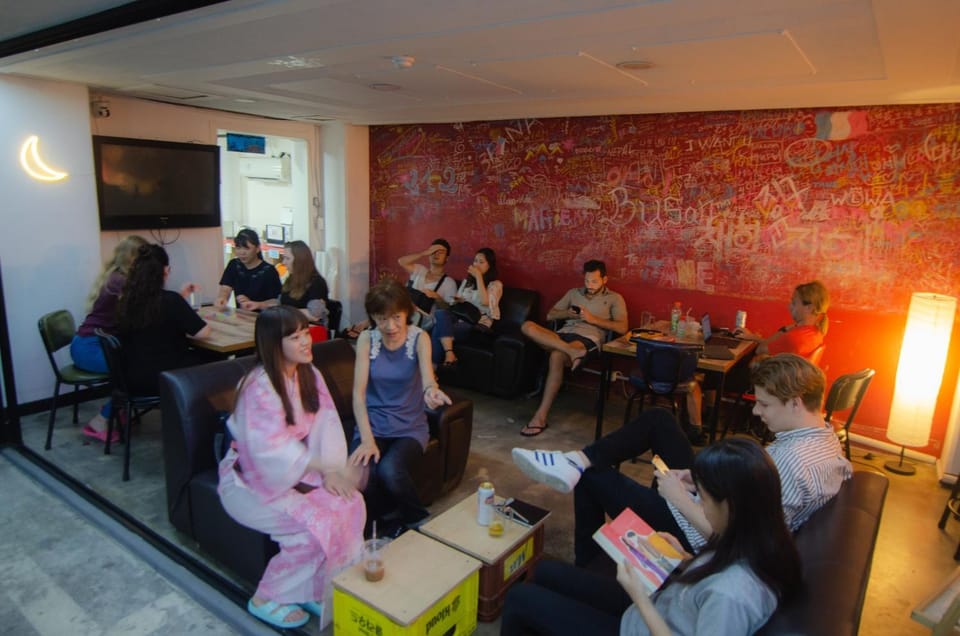 People, Living room, group of guests
