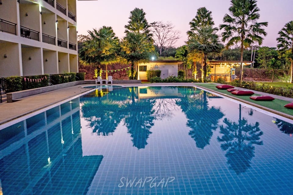 Property building, Swimming pool, Swimming pool, Sunset