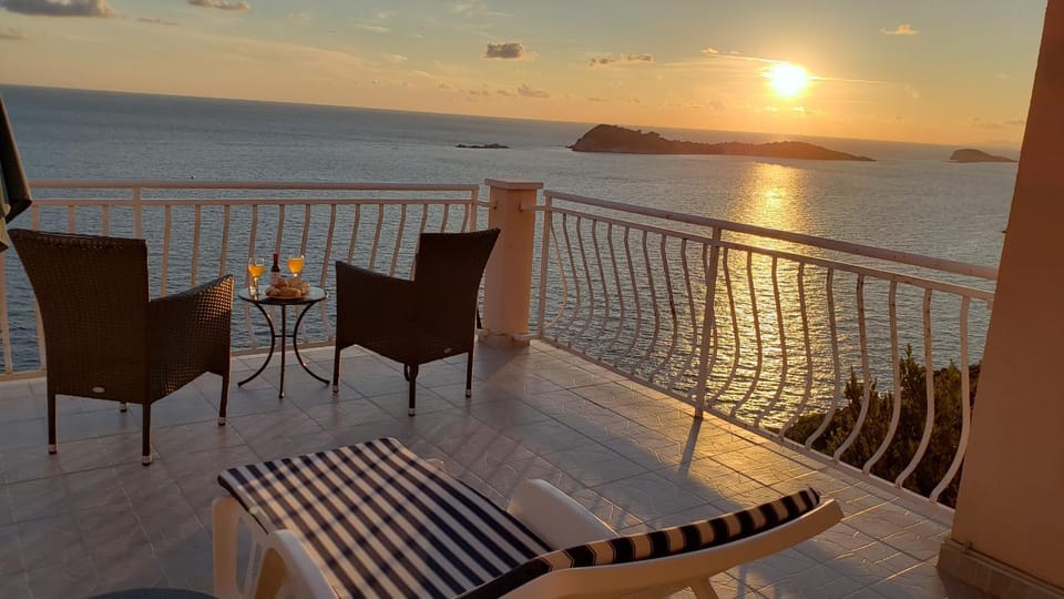 Balcony/Terrace, Sea view, Sunset