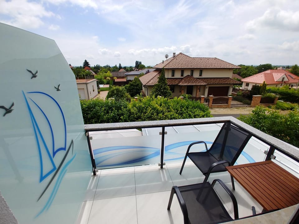 Day, View (from property/room), Balcony/Terrace