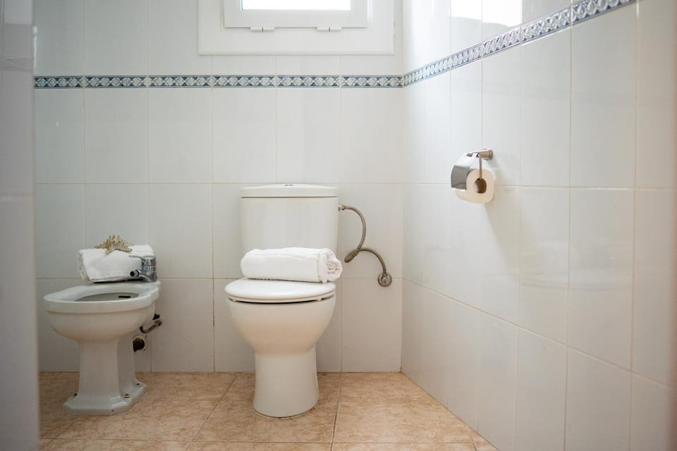 Property building, Bathroom