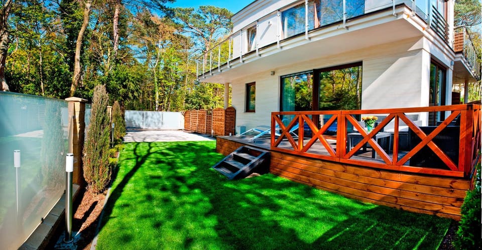 Property building, Garden view