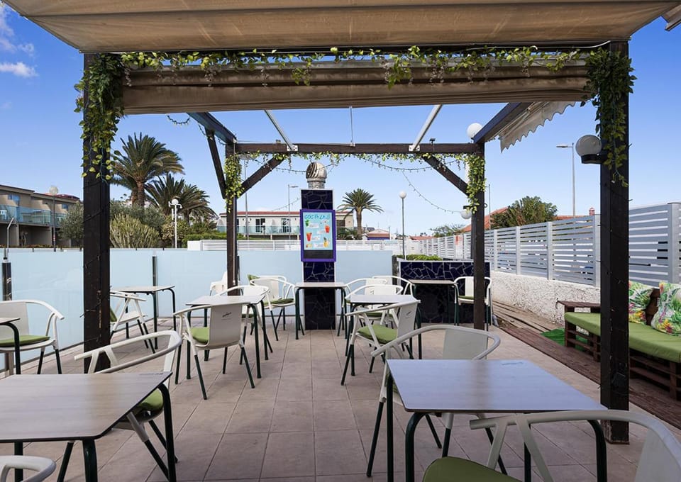 Lounge or bar