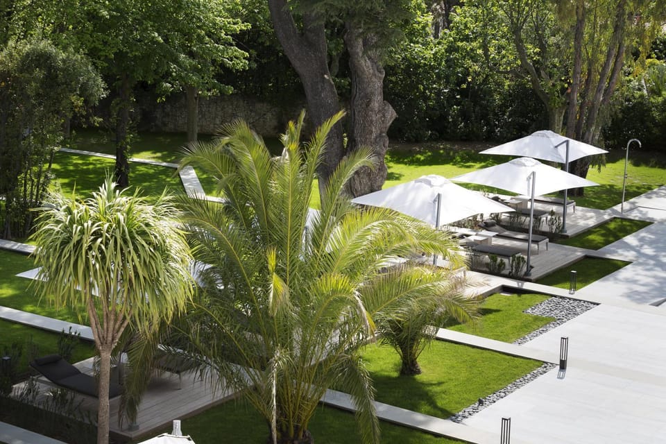 Garden, Hot Tub, Beach