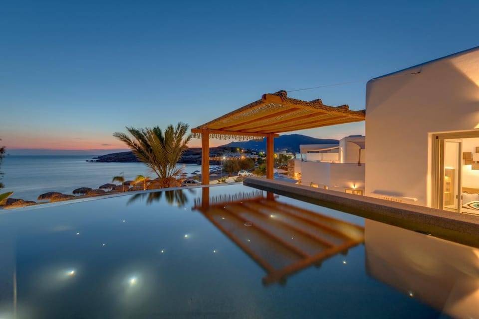 Sea view, Swimming pool