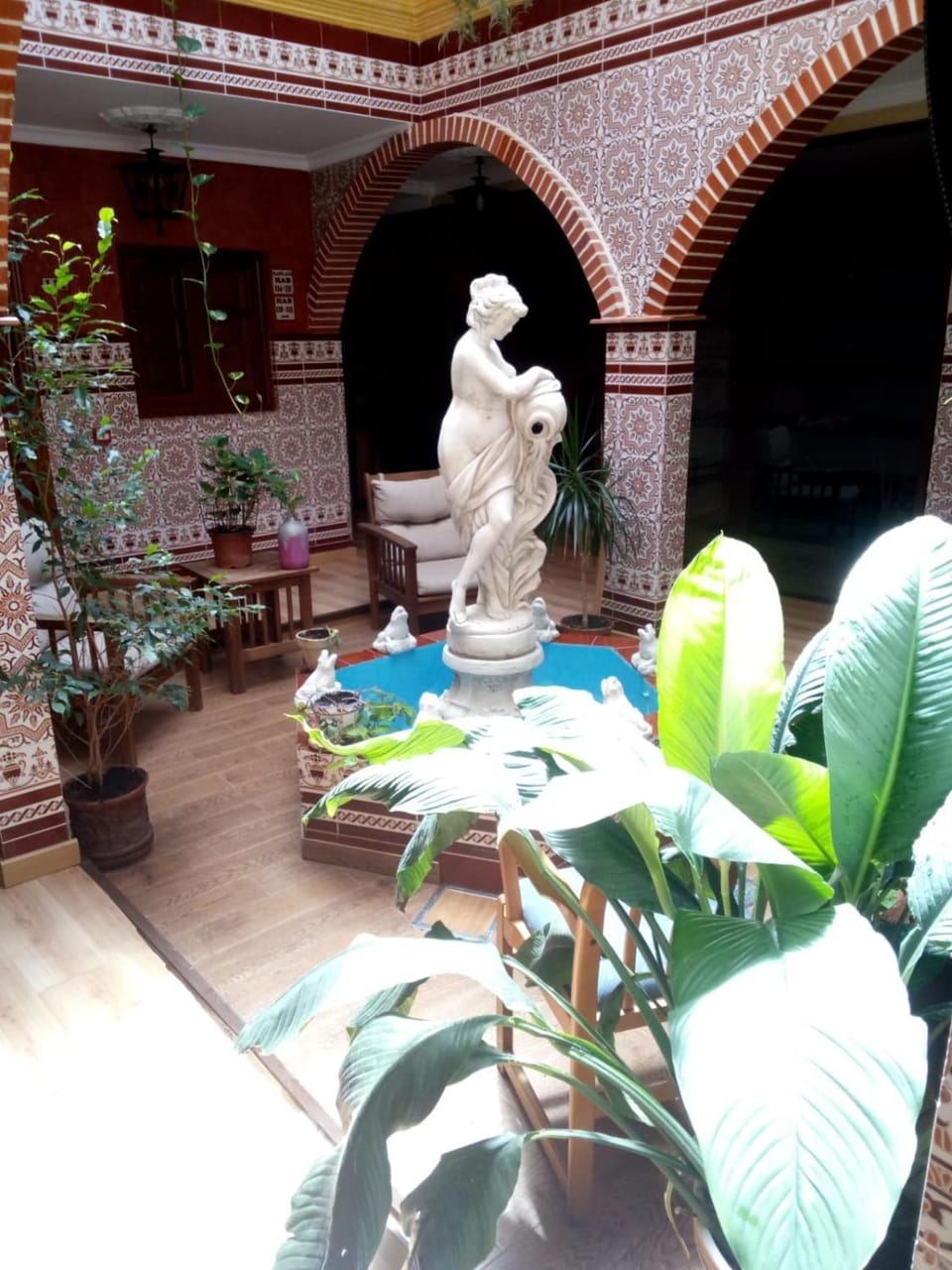 Patio, Decorative detail