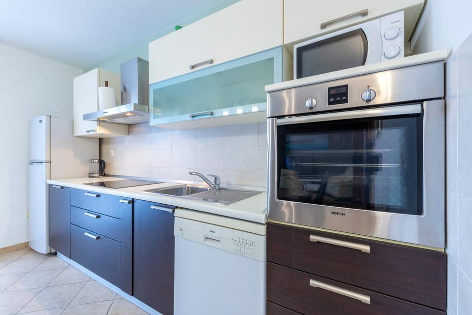 Kitchen or kitchenette, dishwasher, pet friendly