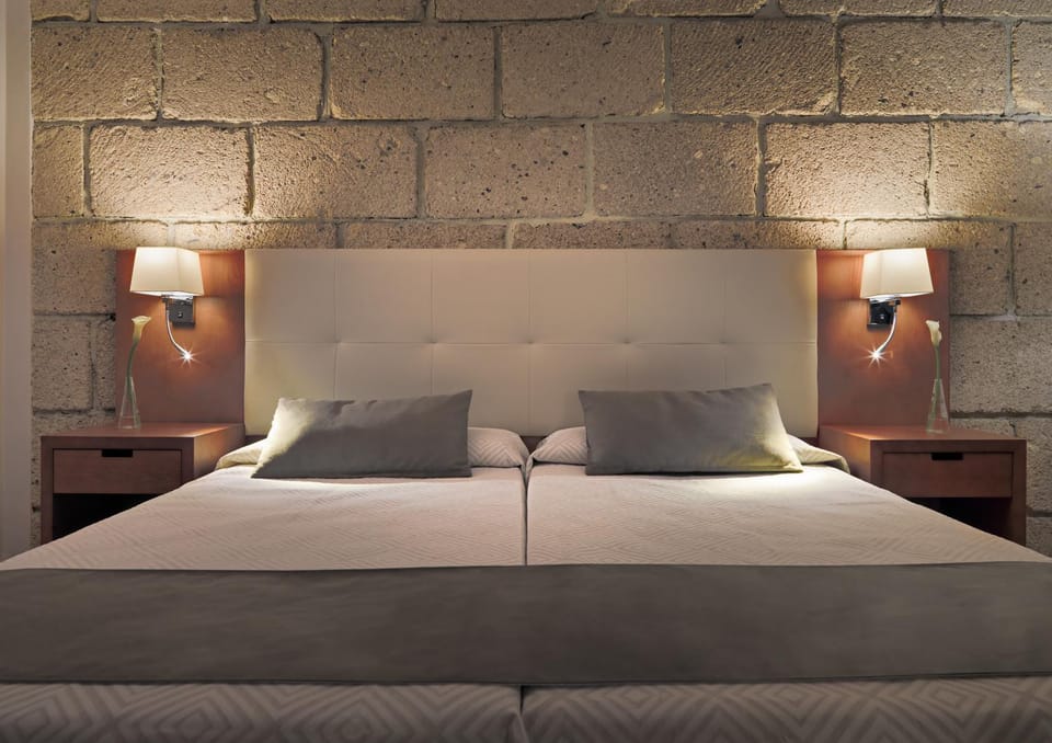 Bed, Decorative detail