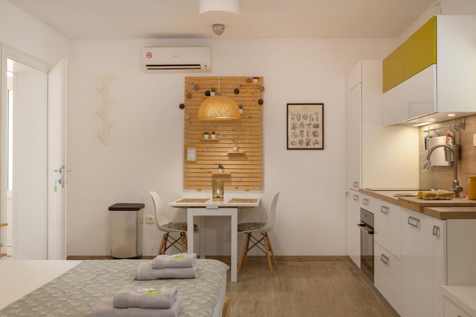 Apartment Urban Beach Apartment in Makarska