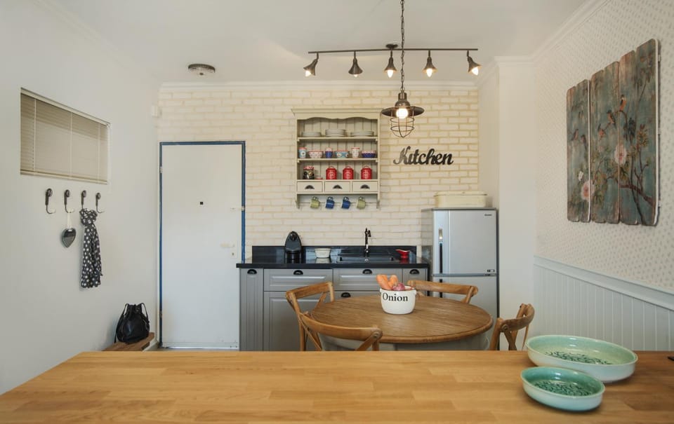 Property building, Dining area