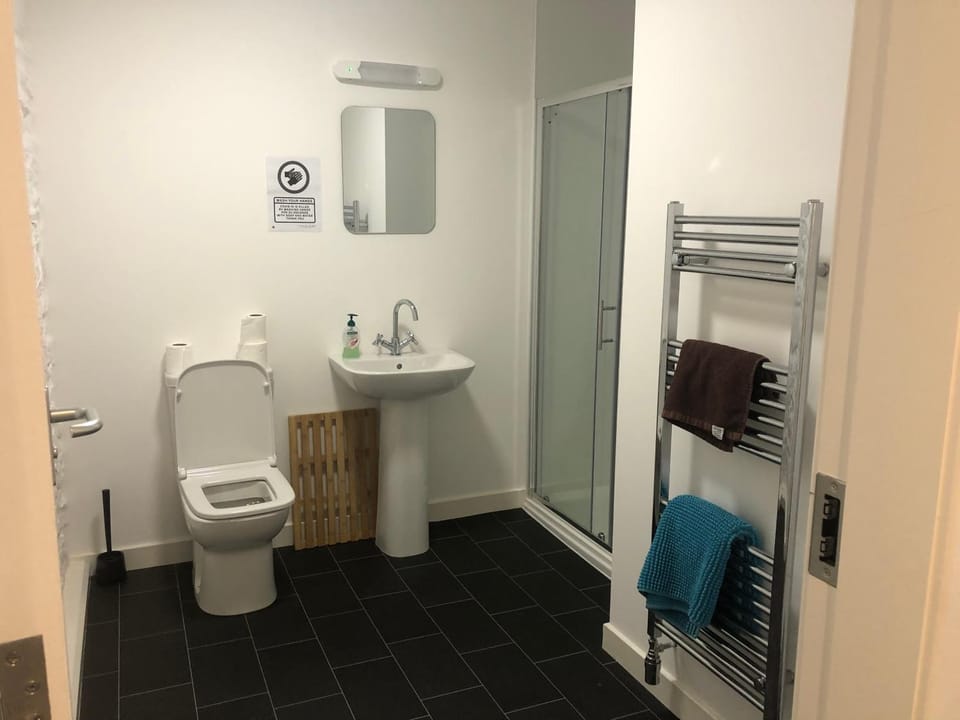 Shower, Toilet, Bathroom