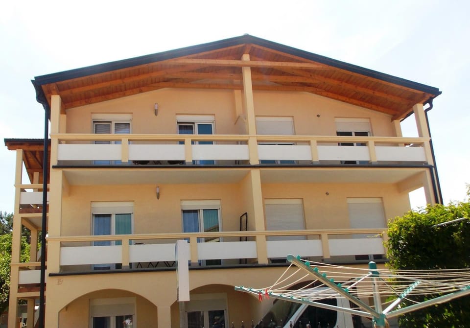 Apartments Lalić Apartment in Zadar County