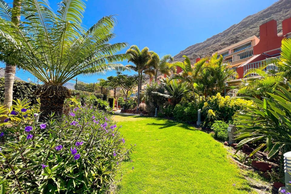Garden, Garden view
