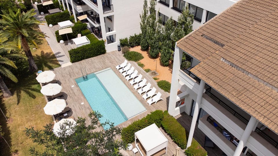 Bird's eye view, Pool view, Swimming pool