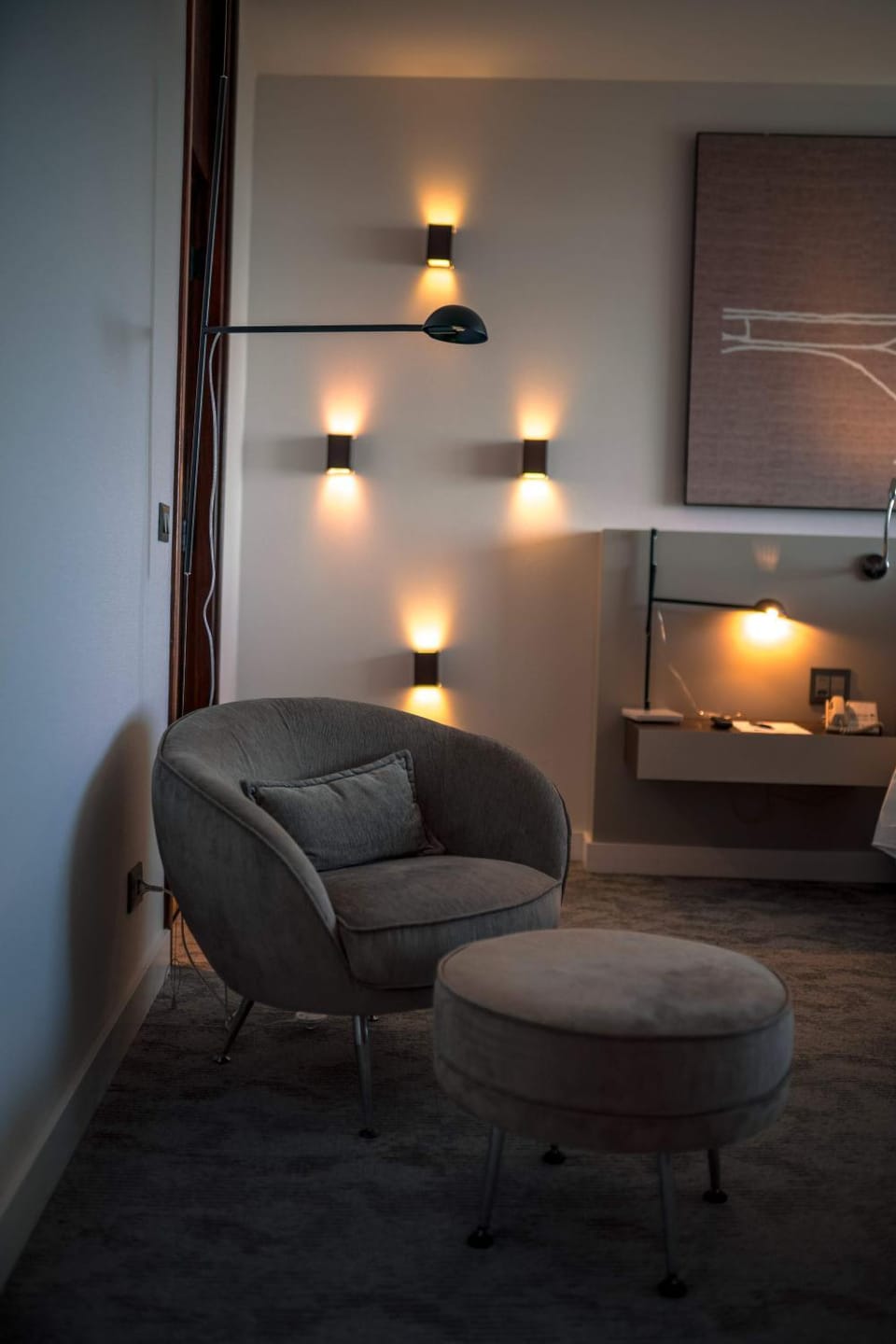 Toilet, Seating area