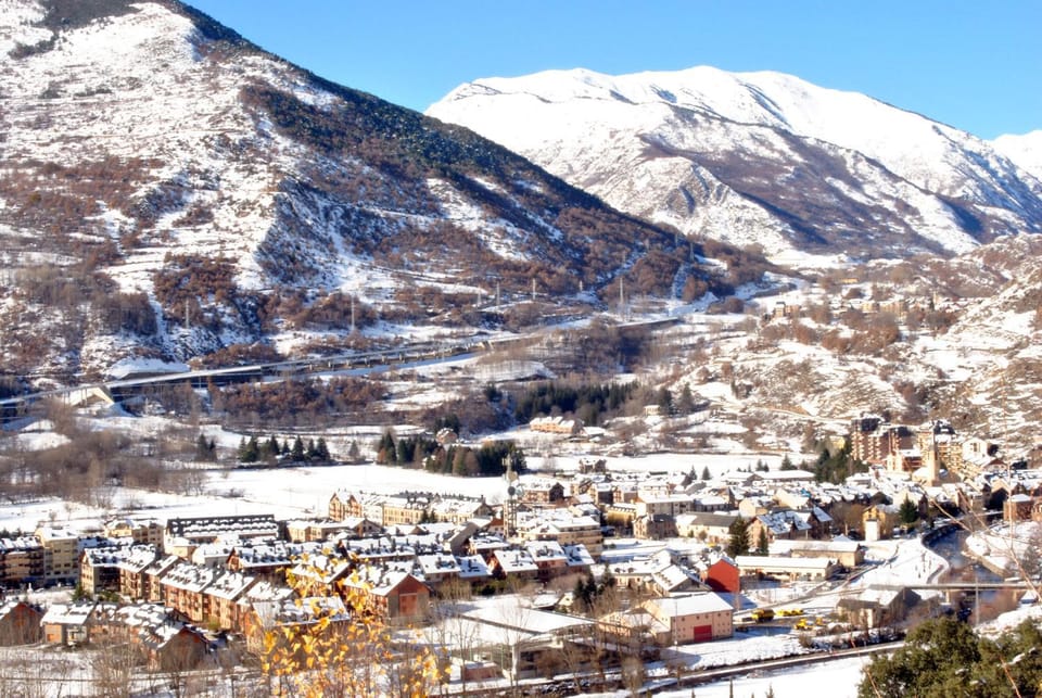 Neighbourhood, Winter