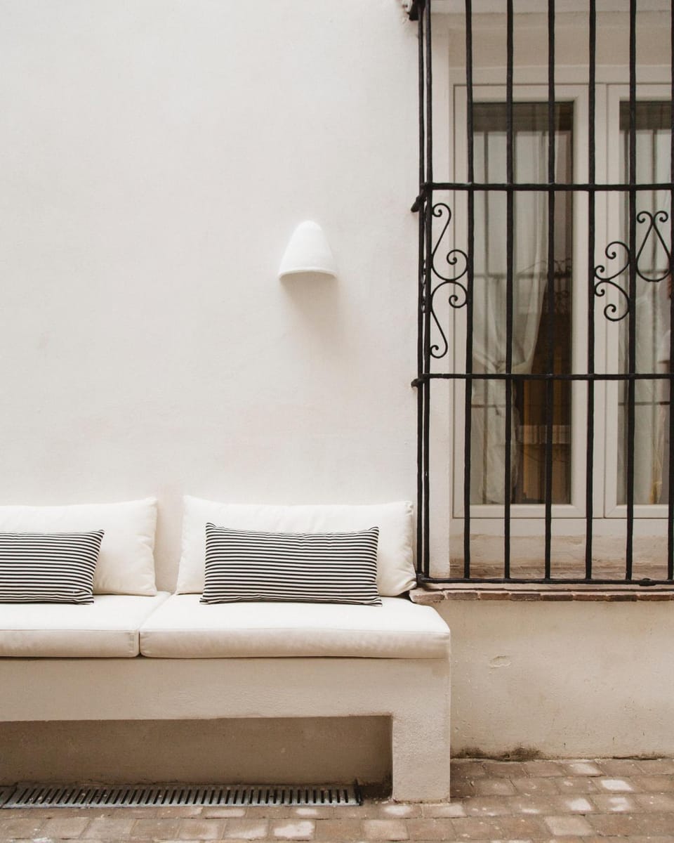 Seating area