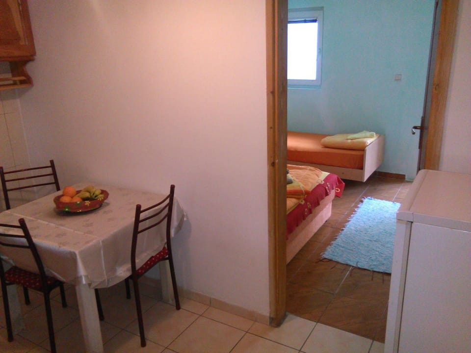 Dining area, Bedroom
