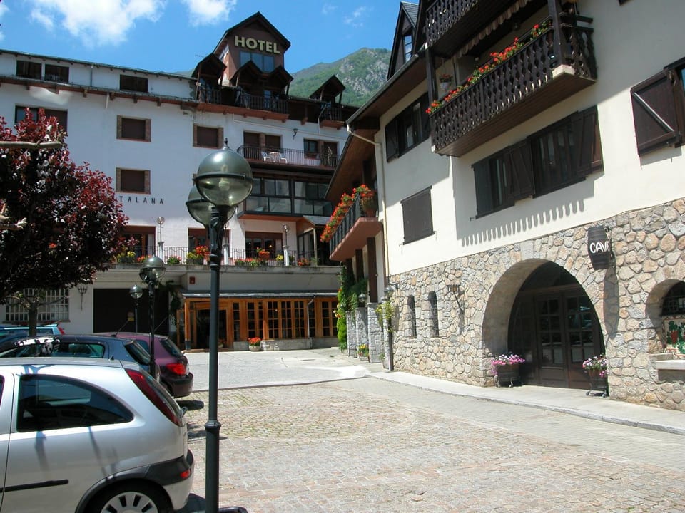 Neighbourhood