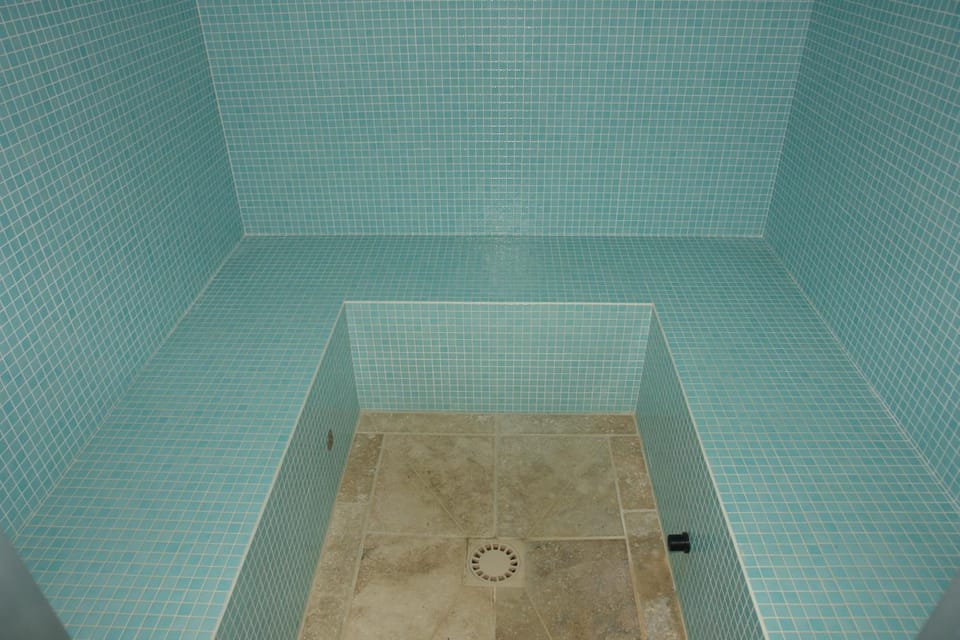 Steam room