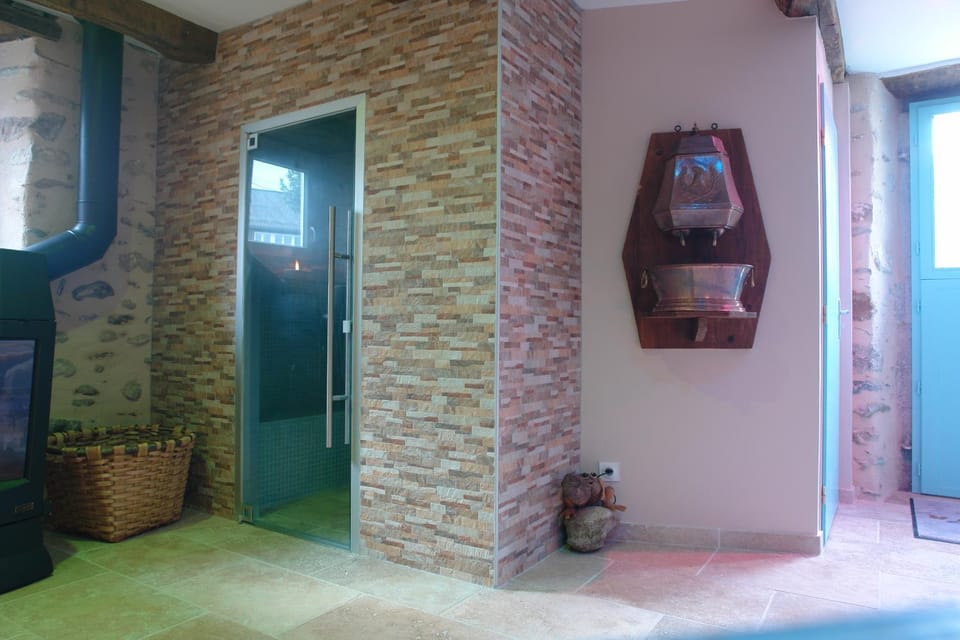 Steam room