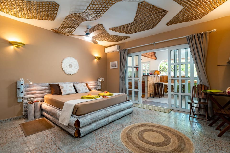 Beau Bamboo Apartment in Africa