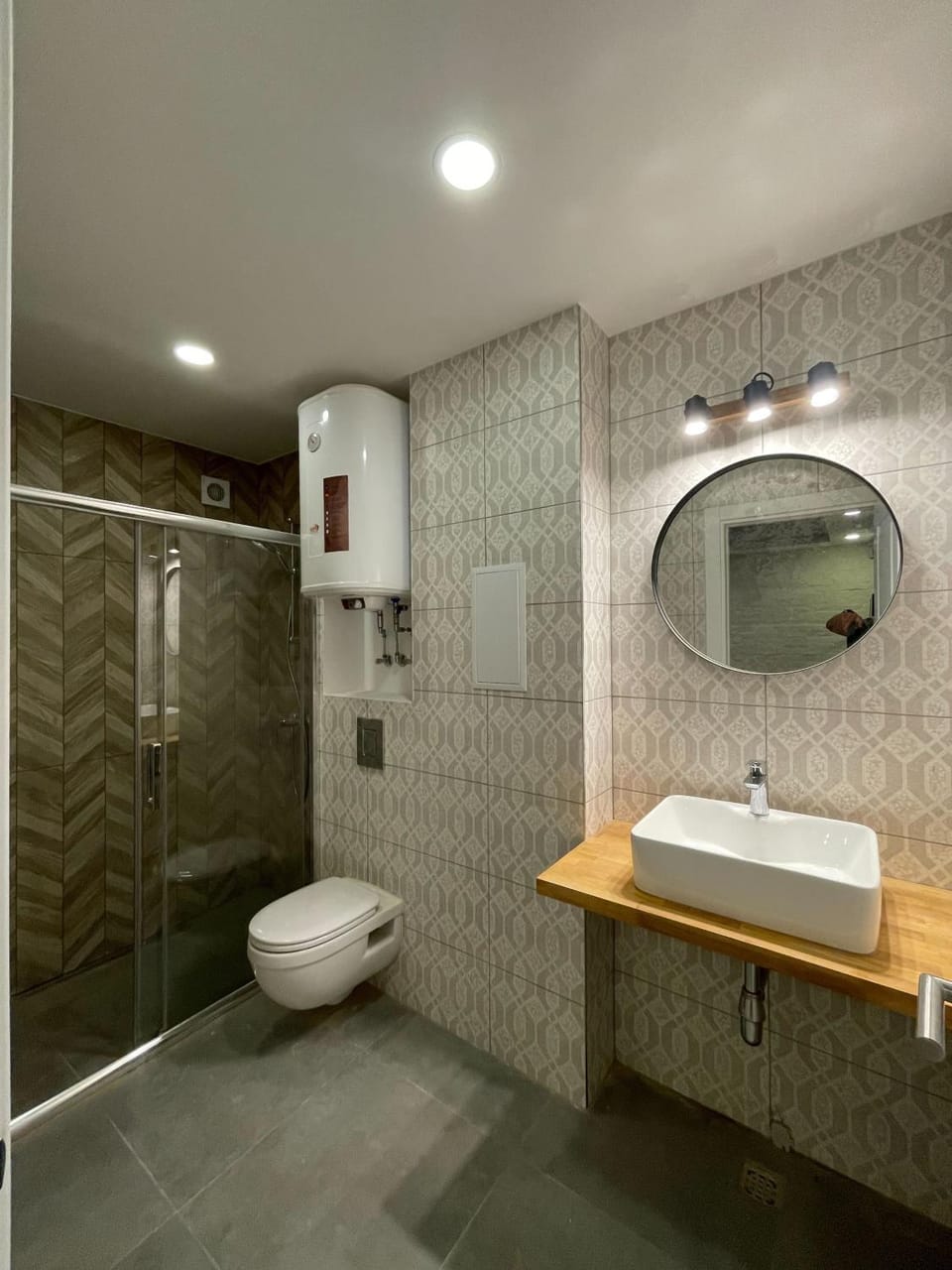 Shower, Toilet, Bathroom